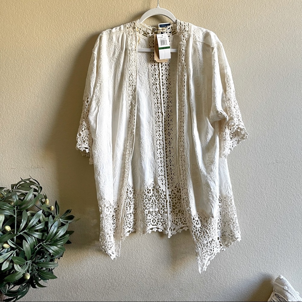 Democracy NWT Ecru Crochet Lace Embroidered Boho Cardigan Kimono